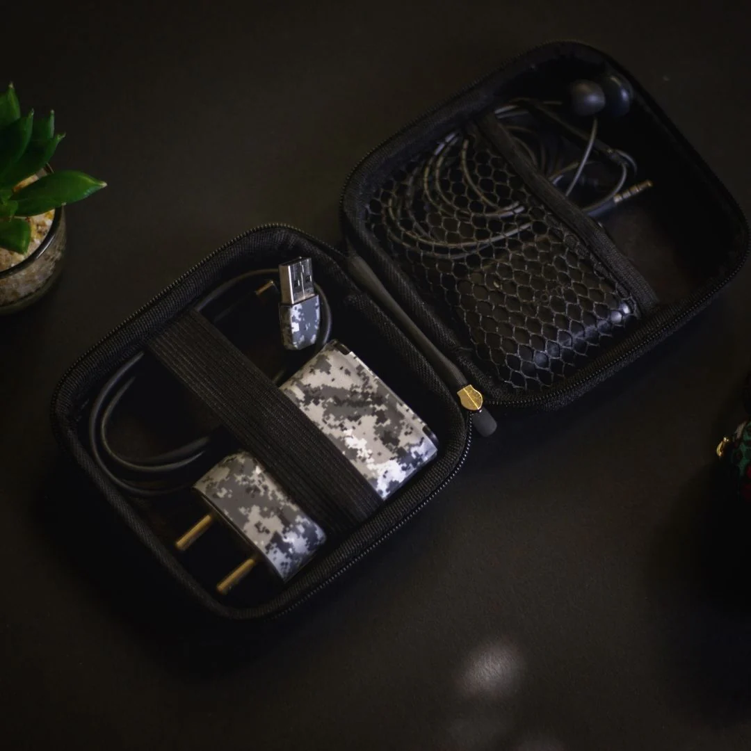 Abstract Multi Purpose Tech Organizer for Charger/Earphone/Pen Drives/Cables - Box Shape - Image 4